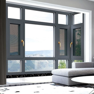 Maßgeschneiderte Fenster, moderne Fensterfläche aus Aluminium