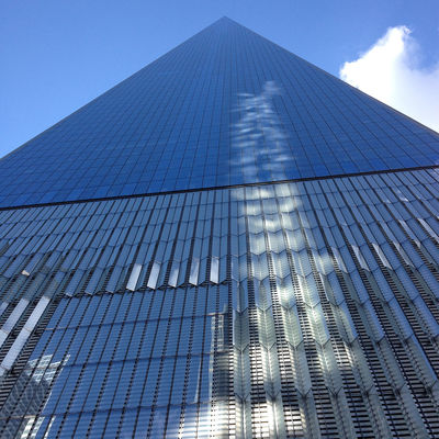 Wärmedämmung, vorgehängte Fassade, 2,5 kPa Winddruck und UV-Beständigkeit inklusive